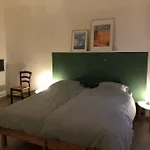 度假居 Maison Sur La Place Du Village D'ourville En Caux *
