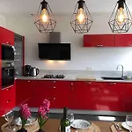 Maison Sur La Place Du Village D'ourville En Caux *