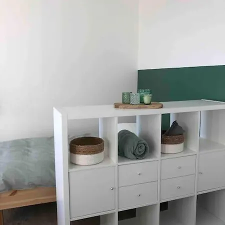 Maison Sur La Place Du Village D'ourville En Caux