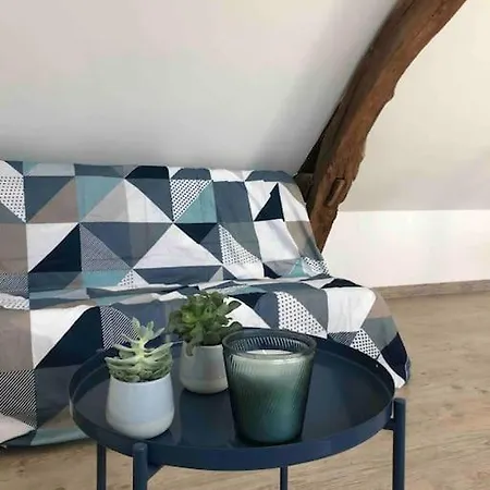 Ferienhaus Maison Sur La Place Du Village D'ourville En Caux *